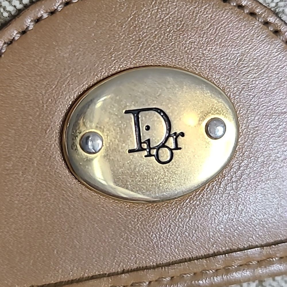💯Authentic Christian Dior Crossbody Bag🍀 - Picture 6 of 17